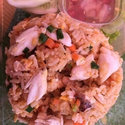 ข้าวผัดปู