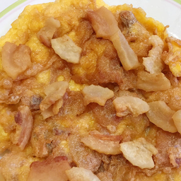 ไข่เจียวกากหมู