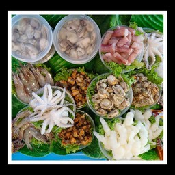 ยำ. 3. แซ่บ เลือกได้ 3 อย่าง จร้า