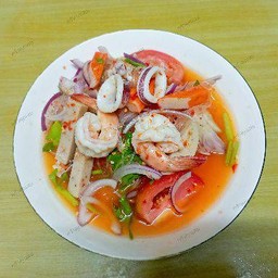 ยำมาม่ารวมมิตร