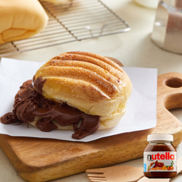 ปังปิ้งกลม เนย นูเทล่า