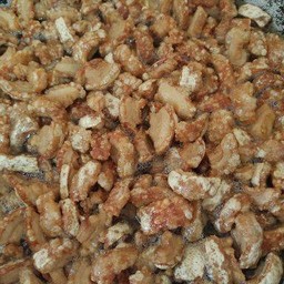 ข้าวแกงเครื่องกากหมู
