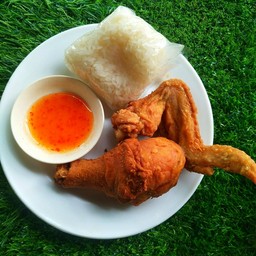 [อร่อยซ่ากับโค้ก] ชุดปีกน่องข้าวเหนียว +  โค้ก ออริจินัล (ขวด)