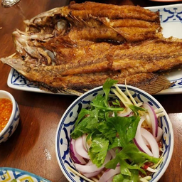 ปลากะพงทอดน้ำปลากะพง 600