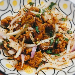 ยำไก่แซ่บ (ไม่มีข้าว)