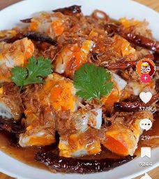 ไข่สะไภ้ กับข้าว