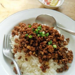 ข้าวคั่วหมูสับ
