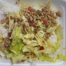 ข้าวกระเพาหมูสับกล่ำ