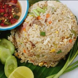 น้องสายฟ้า ส้มตำปลาเผา