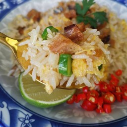 ข้าวผัดปลาเค็ม