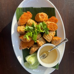 หอยจ้อทอด+แฮกึ้นทอด