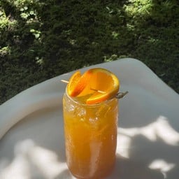 Tropical tea
