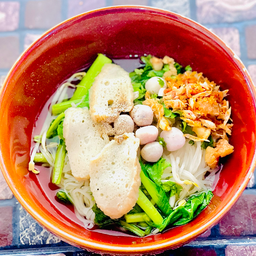 ก๋วยเตี๋ยวปลาแผ่น