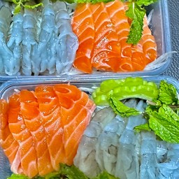 กุ้งสดแซลมอลสด