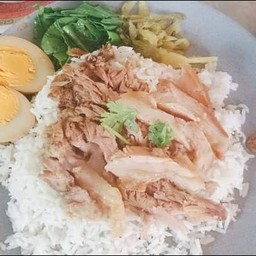 ข้างขาหมู+ไข่