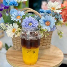 Flower cafe ตรงข้ามโรงพยาบาลเขลางค์นคร