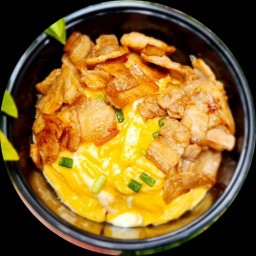 ข้าวไข่ข้น บ้านไอซ์