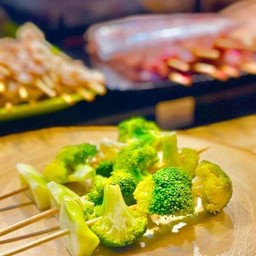 MENU_2499140Iz_1695458787