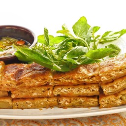 กะเพราทูน่า Tuna with Holy Basil