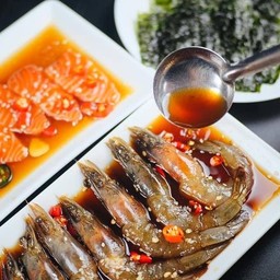 หมูย่างน้ำตกร้อนๆ