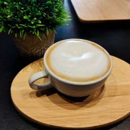 คาปูชิโน่ร้อน