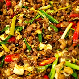 หมูสับผัดไข่เค็ม