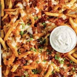 Loaded Cheese Fries ( 600 g.) + Drink