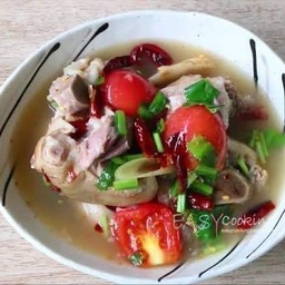 ต้มยำขาหมู
