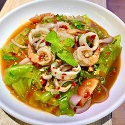 ยำเชี่ยงไฮ้ทะเล กุ้ง ปลาหมึก 3