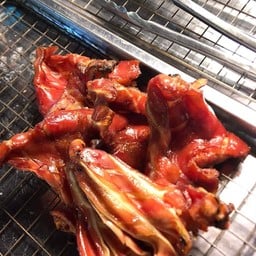 หู (เคี้ยวกรุบๆ)