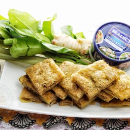 โรตีต้มยำปลาทูน่า Tomyam with Tuna