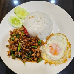 ข้าวกระเพรา
