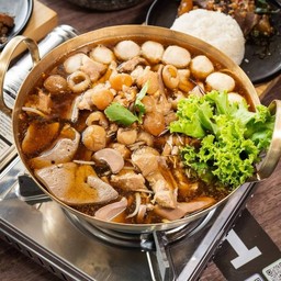 เกาเหลาหม้อไฟ รวมหมู พรีเมี่ยม