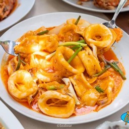 หมึกผัดไข่เค็ม