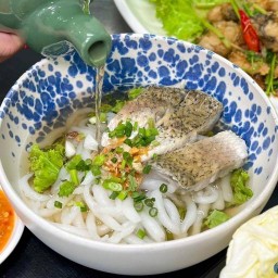 ธาร