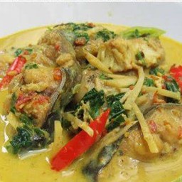 แกงเขียวหวานปลาดุกใส่หน่อไม้(กับข้าว)