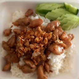 ข้าวหมูกระเทียม