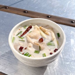 ซุปต้มข่าเห็ดนางฟ้า