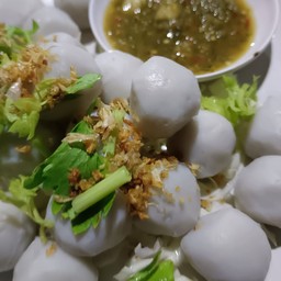 ลูกชิ้นปลาลวก