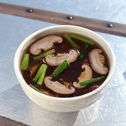 ซุปเห็ดหอม