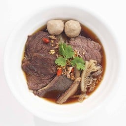 เตี๋ยวตุ๋นรวมเนื้อ ธรรมดา