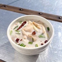 ซุปต้มข่าเห็ดนางฟ้า