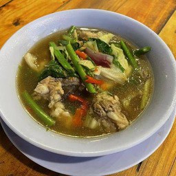 แกงอ่อมไก่