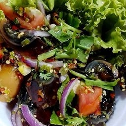 ยำไข่เยี่ยวม้า