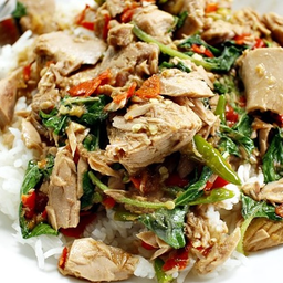 ข้าวกะเพราทูน่า