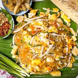 ชัยผัดไทย เจ้าเก่าข้างโรงแรมเป็นหนึ่ง