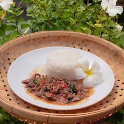 กระเพราเนื้อรสจัดจ้าน