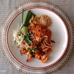 ผัดไทยไก่