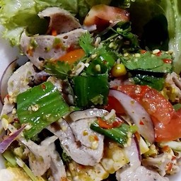 ยำหมูยอห่อใบตอง อันใกญ่