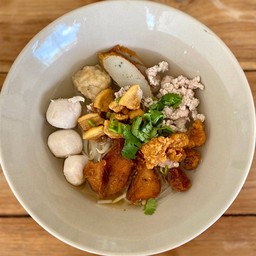 ก๋วยเตี๋ยวน้ำใส